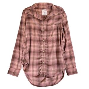 American Eagle Ahh-Mazingly Soft Button-down Plaid Flannel Shirt
